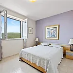 Lady M Apartamento Rabac