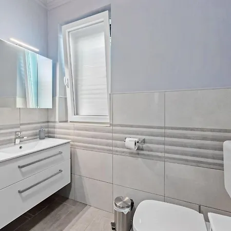 Lady M Apartman